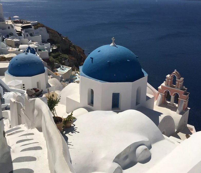 Visiter Santorin en 3 jours et visite guidée en Français